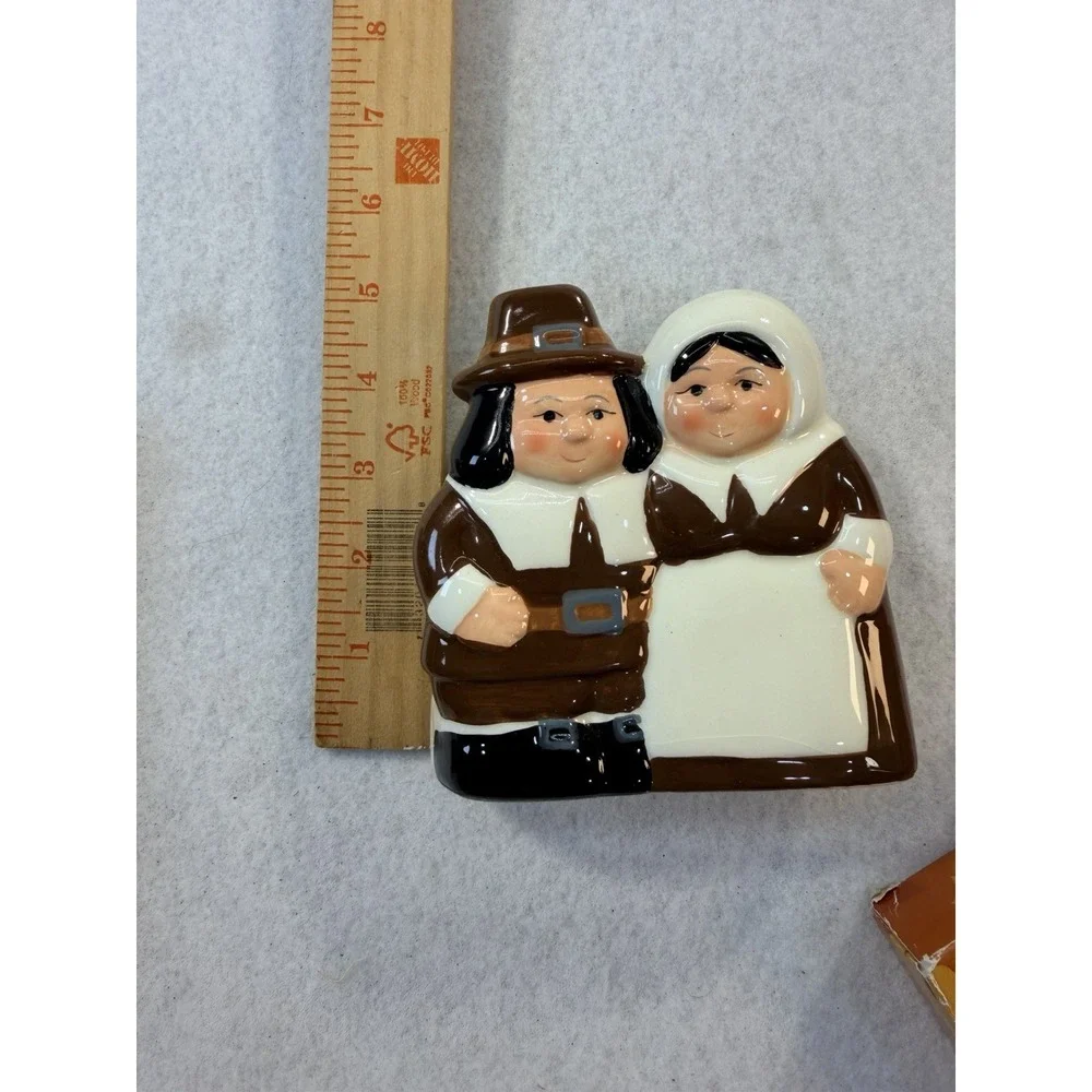 2018 Publix Pilgrim Pair Ceramic Napkin Holder w box Limited Edition